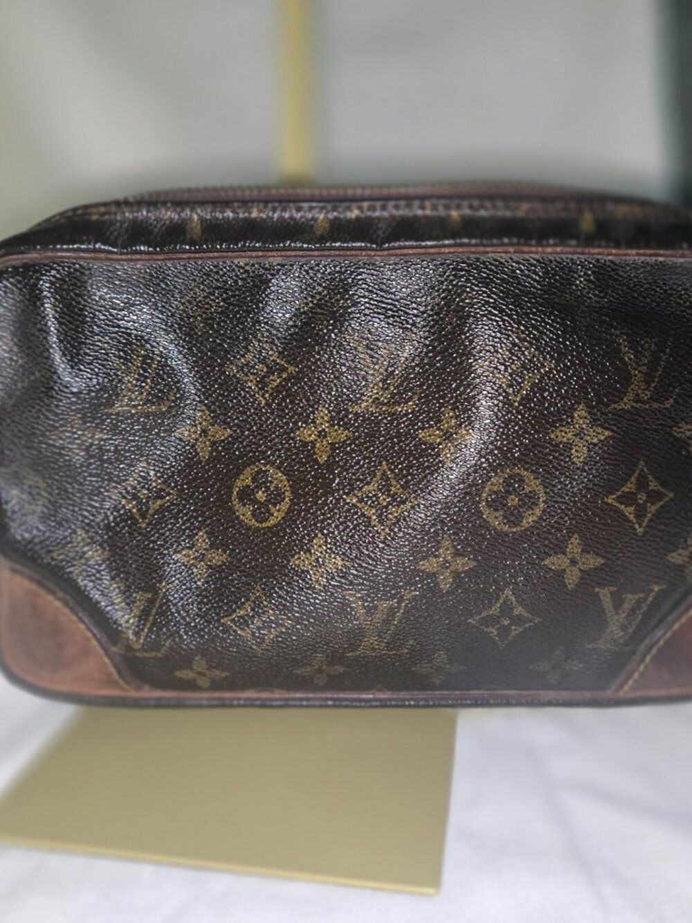 AUTHENTIC Louis Vuitton Vintage Monogram Toiletry Pouch / Travel Case - Picture 3 of 10